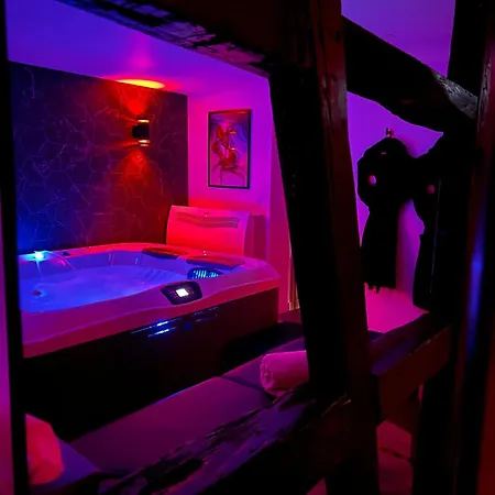 Love hotel Le Fruit Defendu 67 Brumath