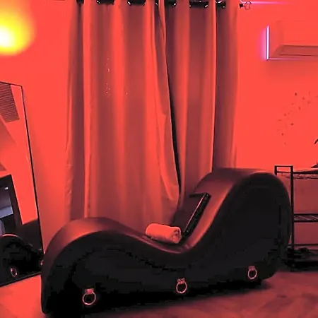 Le Fruit Defendu 67 * Brumath